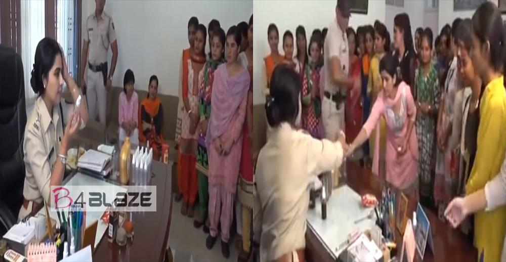 Lady IPS Officer Teach How to Make Chilli Pepper Spray
